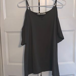 Off -Shoulder blouse